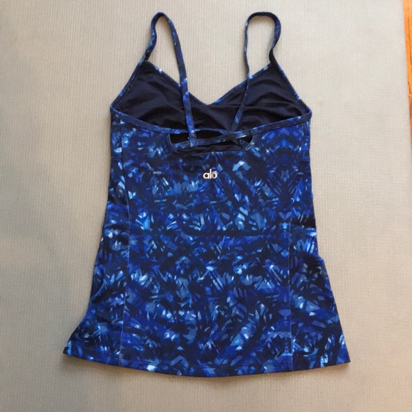 Alo yoga tank top - Picture 1 of 2